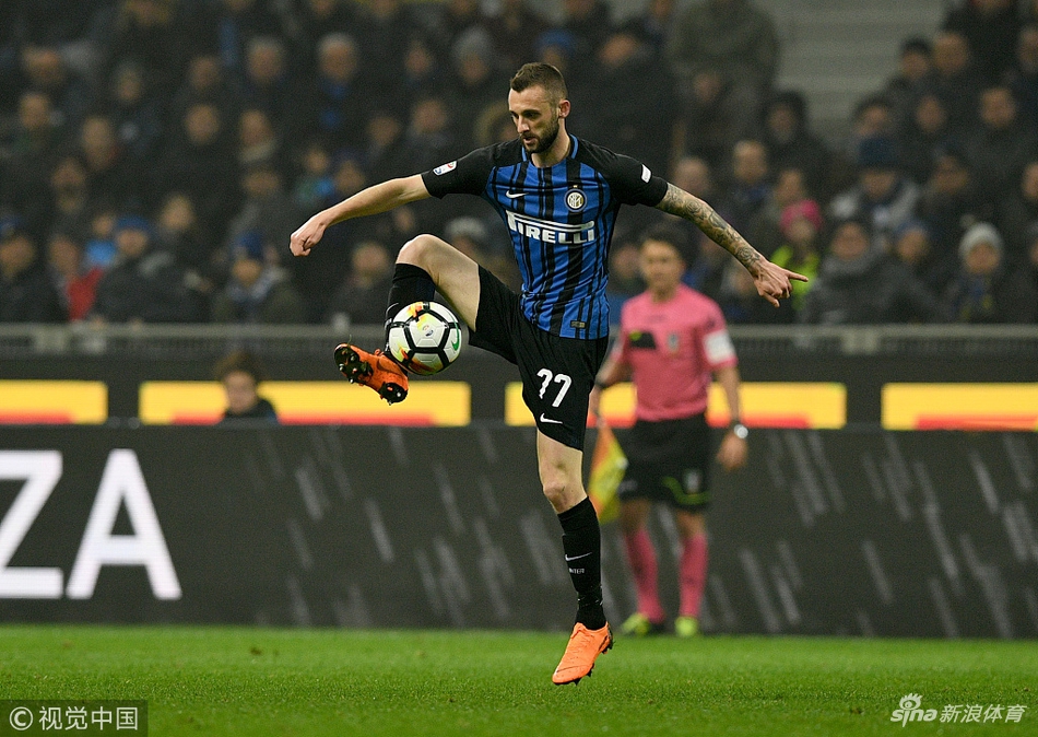  国际米兰主场战平那不勒斯错失登顶良机